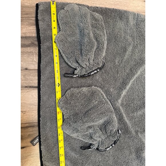 Dog Drying Towel & Glove Set For Pet Grooming Gray Microfiber Fast Absorbent 35" - Picture 8 of 12